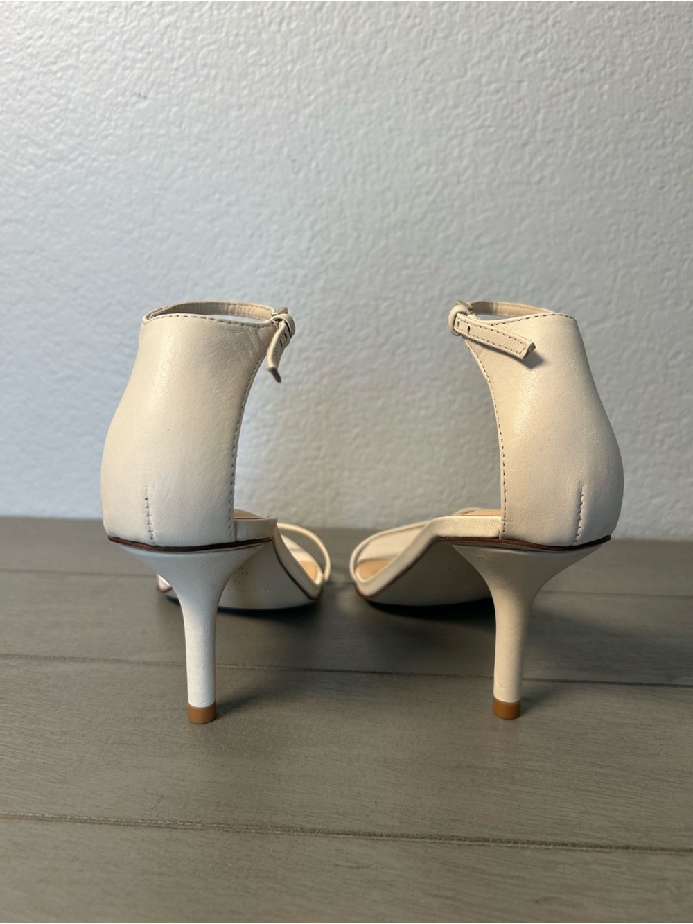 Reformation Gigi Cream Strappy Ankle-Strap Heels Anthropologie size 5 - Picture 6 of 10